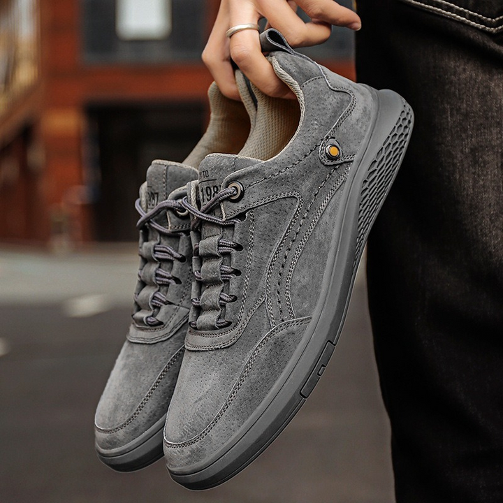 Lorenzo - Heren Sneakers - Italiaanse Suède Sneakers - Casual en Comfortabel