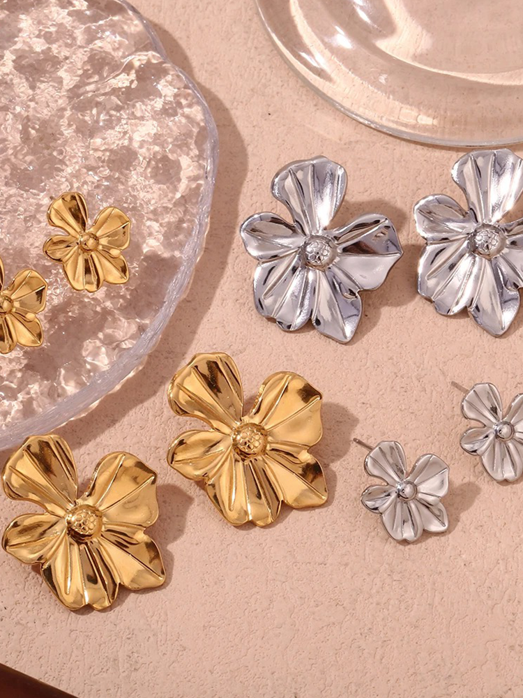 Zoella | Elegante Gouden Bloemen Oorbellen | Tijdloze Look