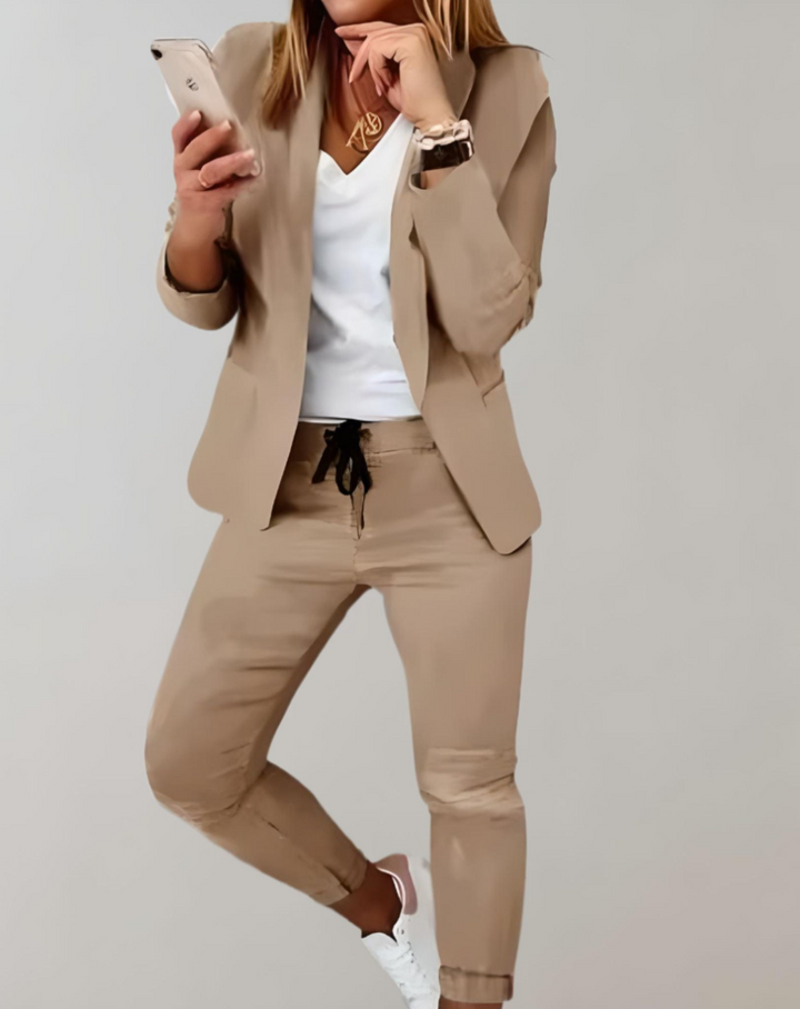 Hailey | Tweedelige Set Met Geruite Blazer En Broek | Dames Pak