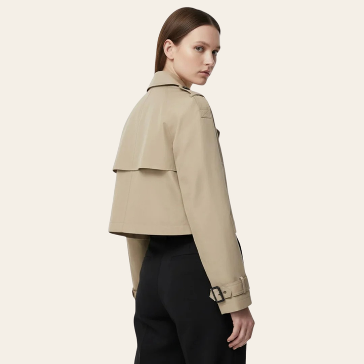 Sorata | Korte Trenchcoat met Dubbele Knopen Elegant