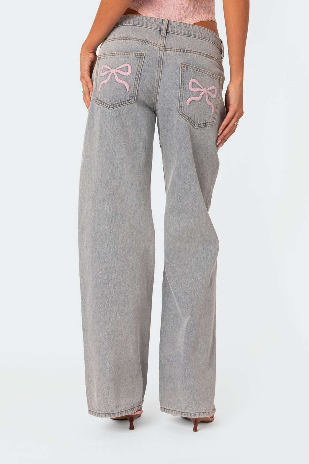 Hailey | Dames Denim Spijkerbroek Jeans met Wijde Pijpen en Roze Strikdetails