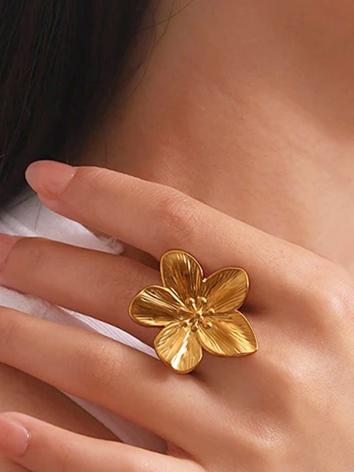 Zoella | Elegante Gouden Flower Blossom Statement Ring