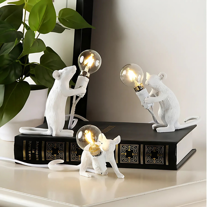 Doctor Mousey | Originele En Onderscheidende Tafel- Of Kastlamp
