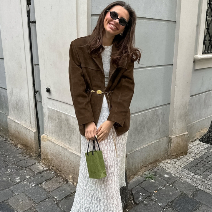 Sapna | Suède Leren Bruine Blazer | Zacht En Comfortabel