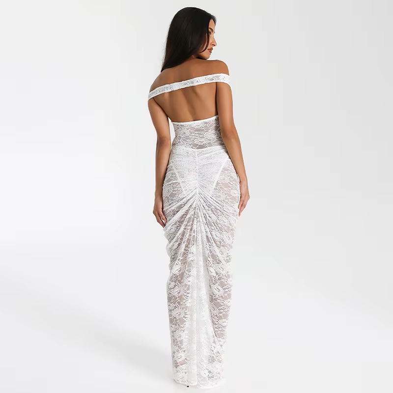 Sara | Dames Luxe Avondjurk van Fijn Kant met Off-Shoulder Halslijn