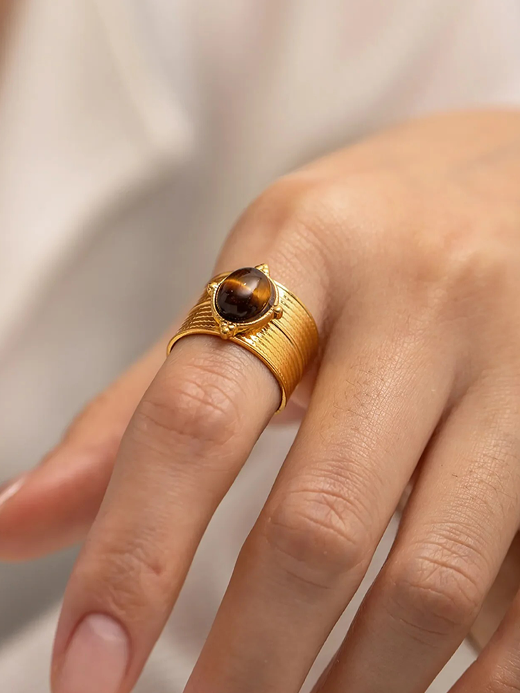 Norona | Dames Tijgeroog Edelsteen Ring Goud | Elegante Sieraad voor Vrouwen