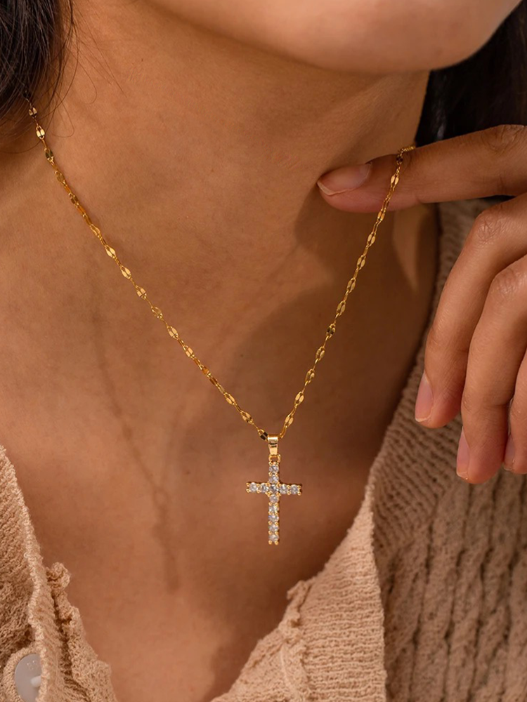 Nora | Dames Premium Zirkonia Kruis Ketting Goud | Elegante Sieraad voor Vrouwen