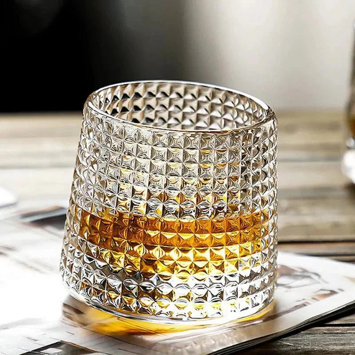 Kristallen Whiskyglas | Luxe Gegolfd Design voor de Ultieme Whiskybeleving
