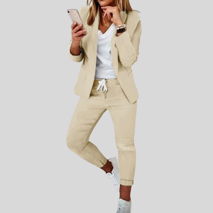 Mary | Tweedelige Set met Getailleerde Geruite Blazer en Bijpassende Broek