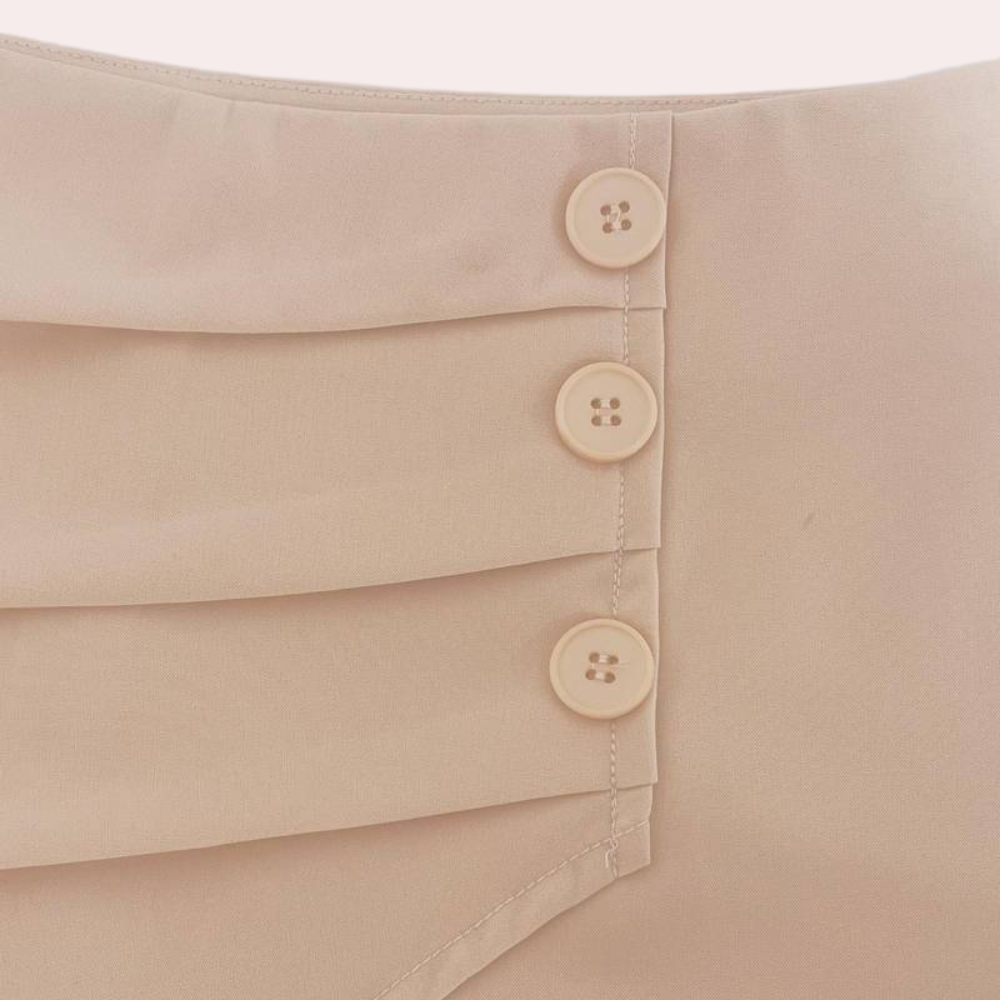Twinks | Trendy Asymmetrische Damesshort Voor De Zomer