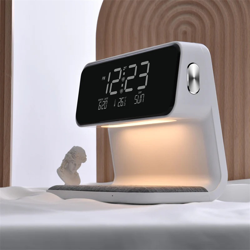 Demora | 3-in-1 Bedlamp met Draadloze Oplader | LCD Alarmklok & Touch Dimbare LED Tafellamp