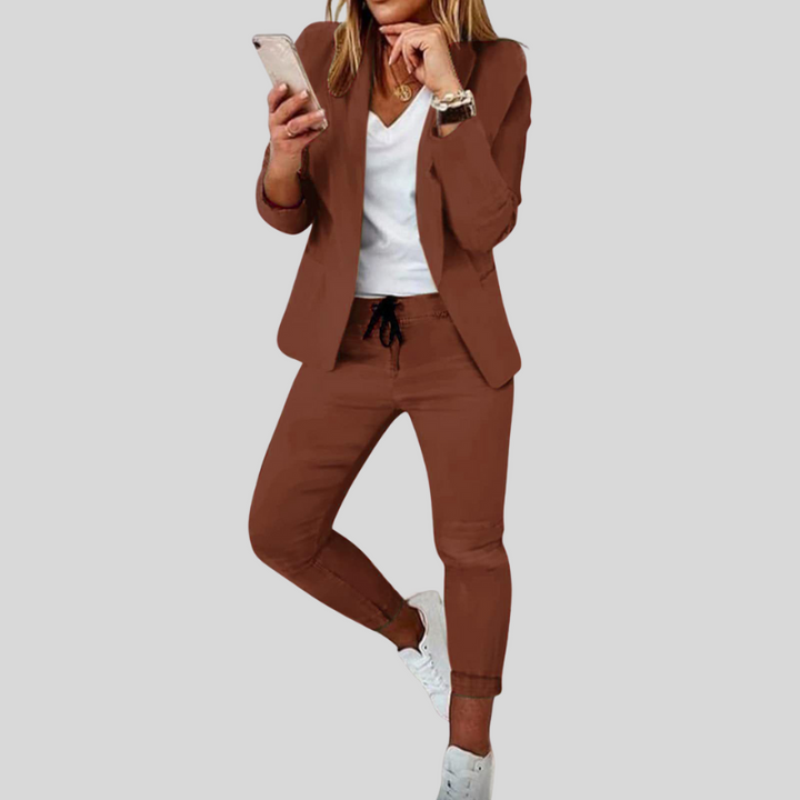 Mary | Tweedelige Set met Getailleerde Geruite Blazer en Bijpassende Broek