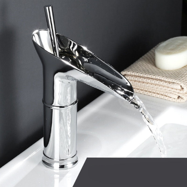 Doura | Antieke Waterval Wastafel Kraan | Voor De Badkamer