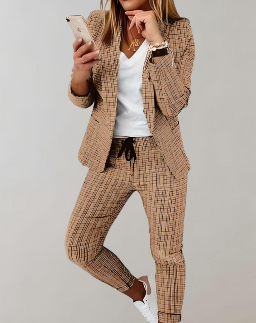 Hailey | Tweedelige Set Met Geruite Blazer En Broek | Dames Pak