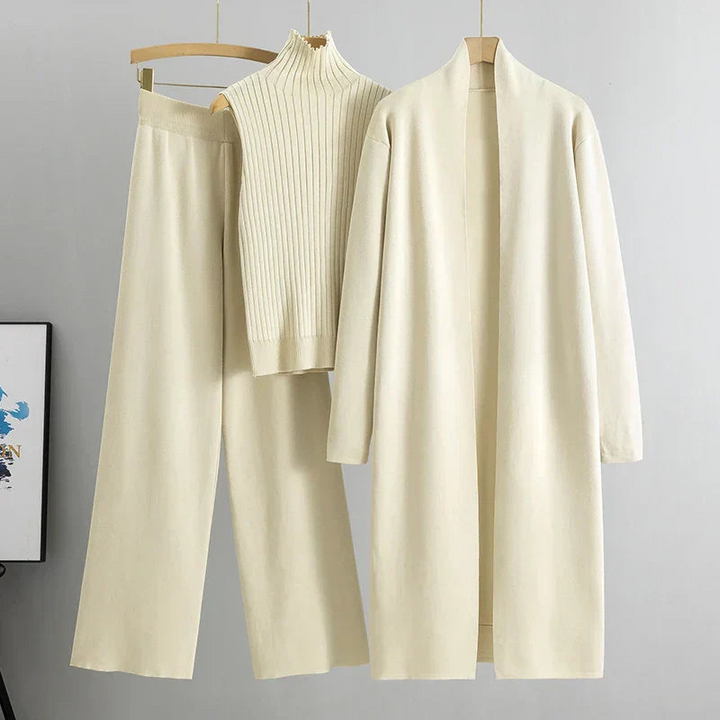Rianna | Zachte Driedelige Dames Set | Flared Broek, Col Top en Lang Vest