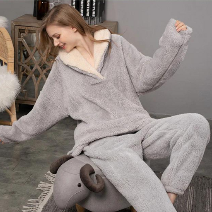 Amara | Comfortabele Fluffy Pyjamaset Voor Dames | Voor Dagelijks Comfort