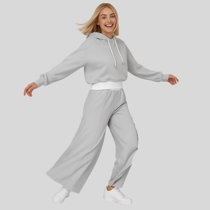 Delma | Trendy Dames Loungeset | Relaxed Fit | Hoodie En Broek Met Trekkoord