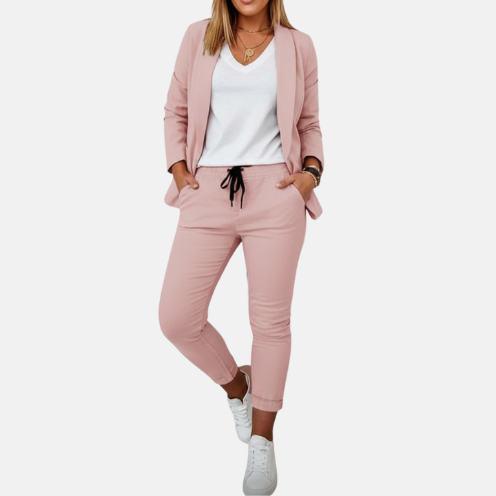 Mary | Tweedelige Set met Getailleerde Geruite Blazer en Bijpassende Broek