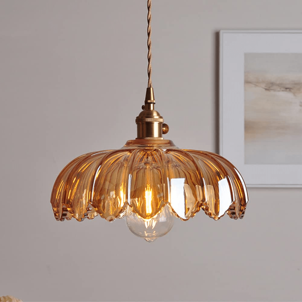 Doura | Vintage Bloem Hanglamp Voor Een Tijdloze Uitstraling | Voor Woonkamers, Eetkamers En Slaapkamers - Sorata