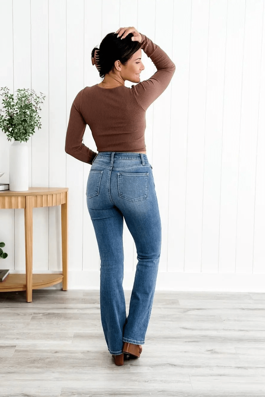 Emella | Vintage Bootcut Jeans | Dames Broek - Sorata