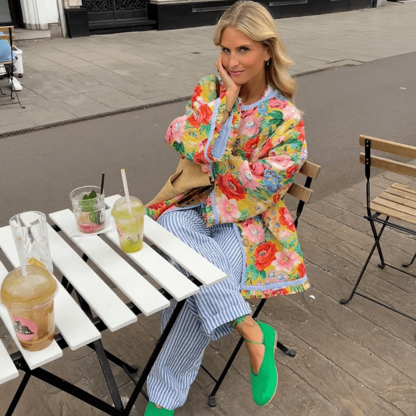 Floor | Trendy Dames Jas | Comfortabel & Uniek Bloemenprint Design - Sorata