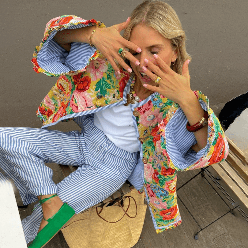 Floor | Trendy Dames Jas | Comfortabel & Uniek Bloemenprint Design - Sorata
