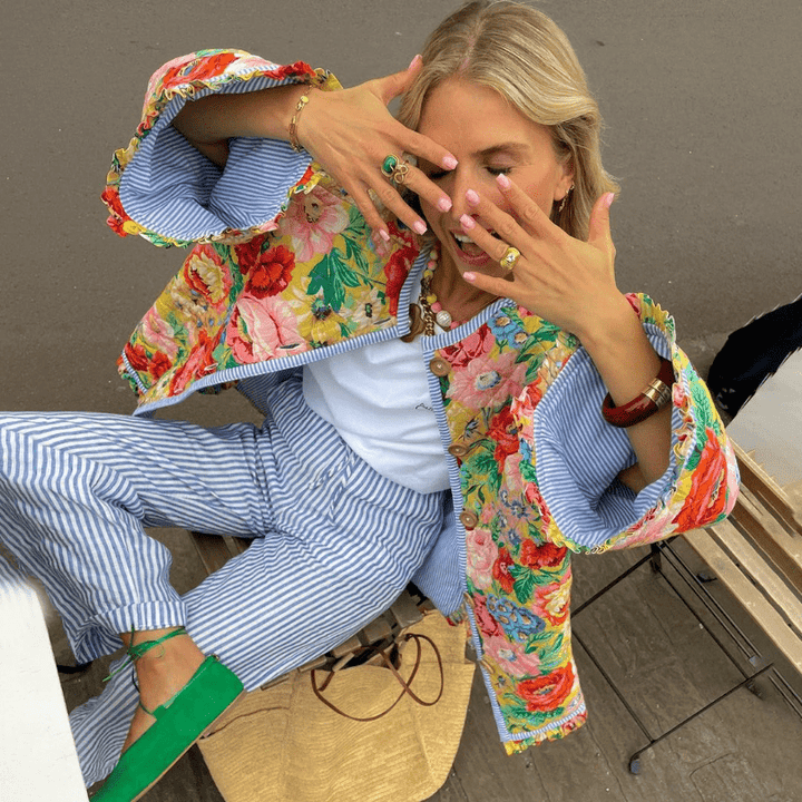 Floor | Trendy Dames Jas | Comfortabel & Uniek Bloemenprint Design - Sorata