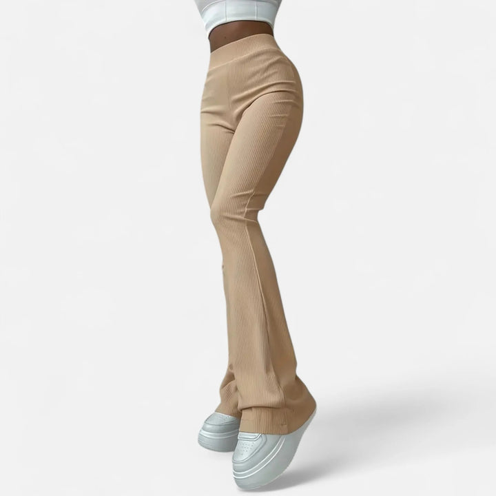 Sorata | Dames Slim Fit Geribde Pantalon