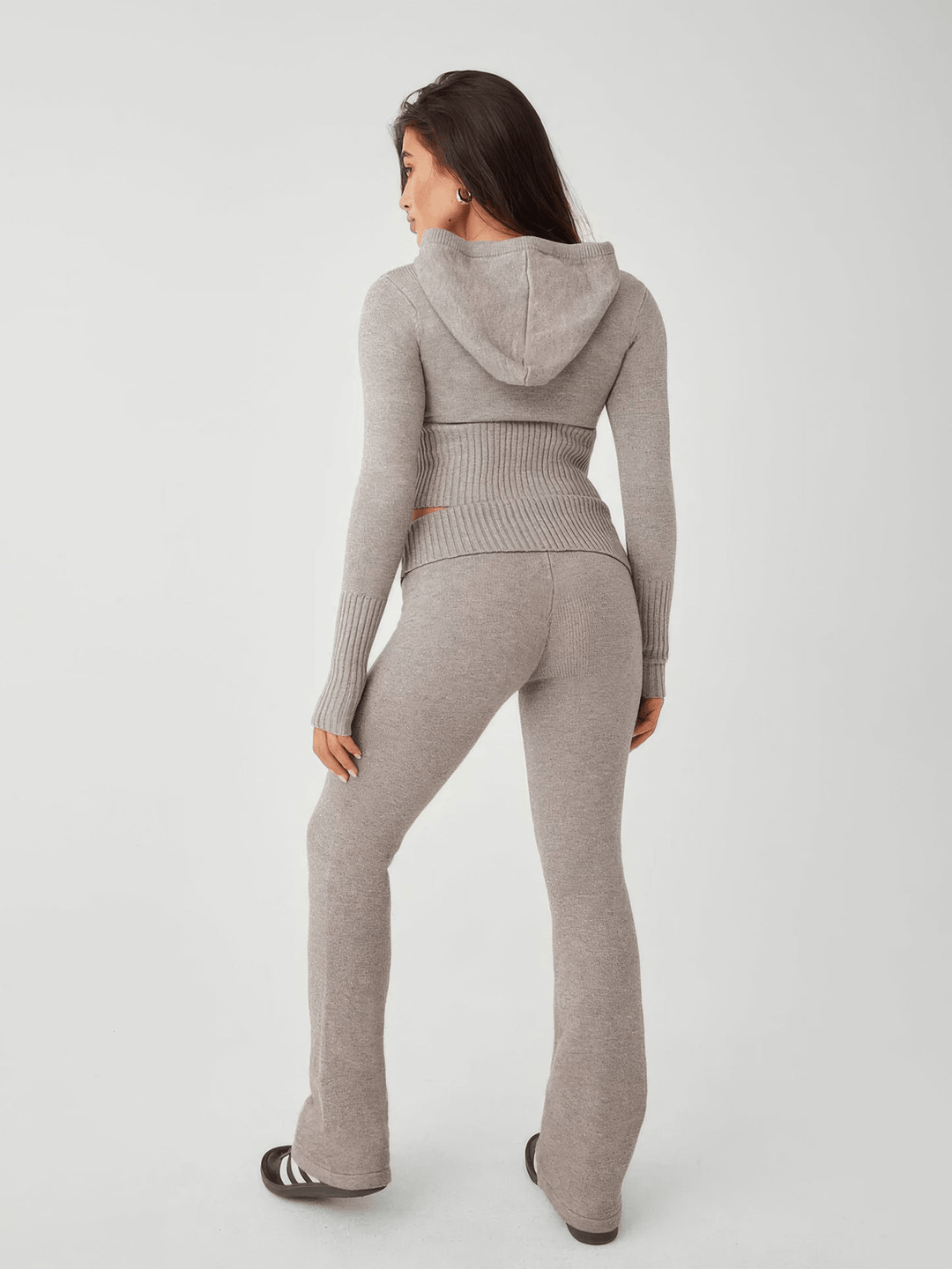 Lina | Comfortabele Tweedelige Dames Set | Cropped Sweater Met Leggings | Zachte Stof - Sorata