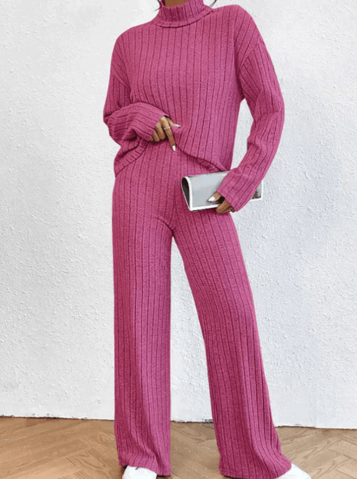 Livia | Gestreepte Gebreide Dames Trui met Broek | Comfortabele & Warme Set - Sorata