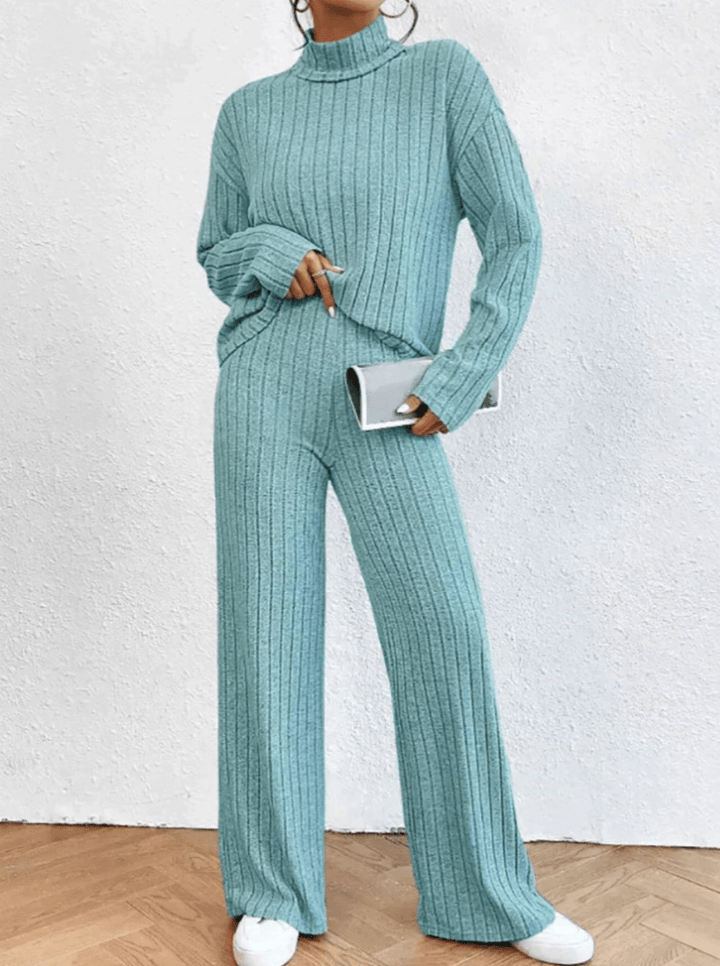 Livia | Gestreepte Gebreide Dames Trui met Broek | Comfortabele & Warme Set - Sorata
