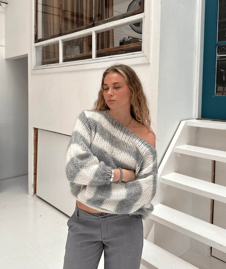 Marley | Dames Gestreepte Gebreide Oversized Trui | Trendy & Comfortabel - Sorata
