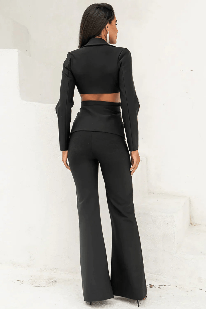 Neelam | Stijlvolle Zwarte Dames Set | Luxe Zwarte Blazer Met Flare Broek - Sorata