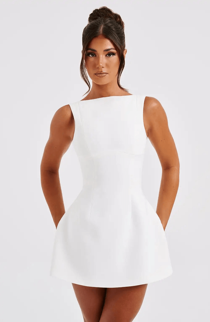 Seline | Dames Mini - Jurk | Mouwloze En Rugloze Ontwerp - Sorata
